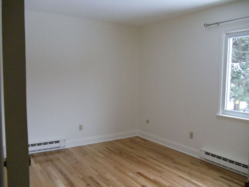 Cappa Apts Apartment Rentals Hamilton, NY Zillow