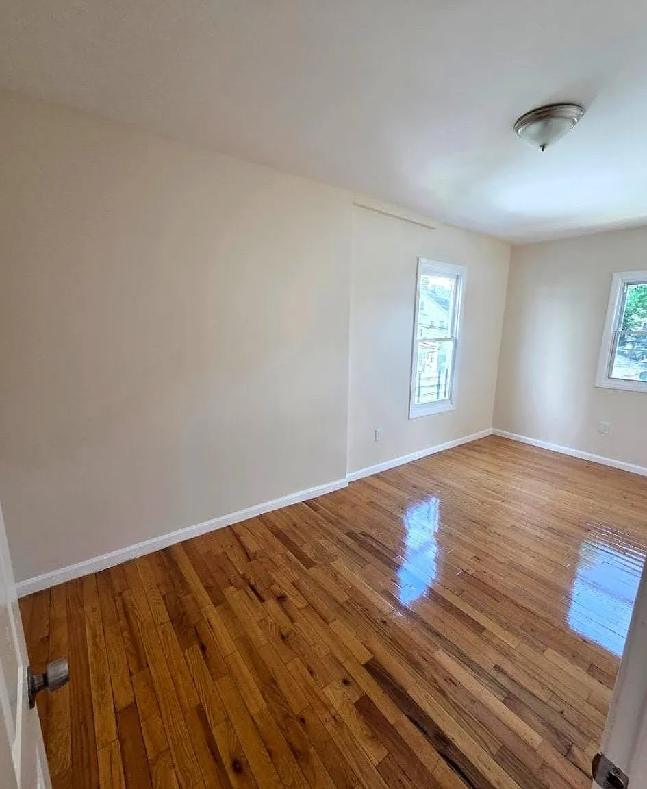1035 Hunterdon St — Photo 1