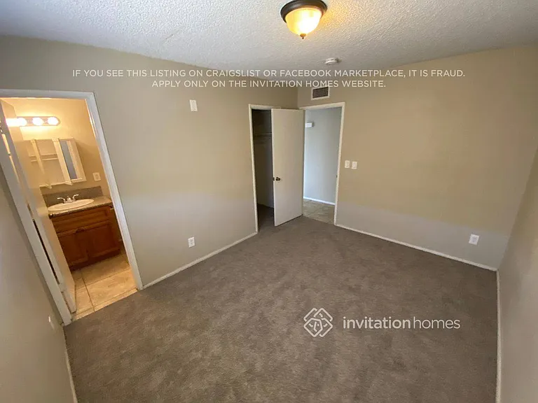 4424 W Caron St — Photo 13