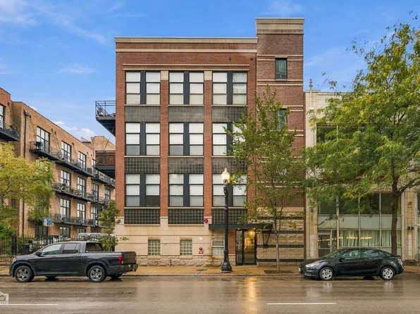 1910 S Michigan Ave APT 303, Chicago, IL 60616