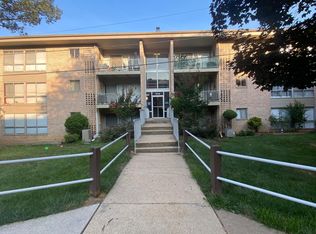 3714 N Rosser St APT 301, Alexandria, VA 22311