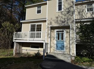 27 Pine Meadows Dr #27, Exeter, NH 03833