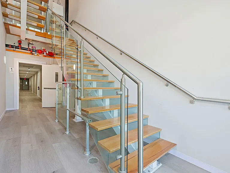 Taj Estates of Franklin II — Photo 10