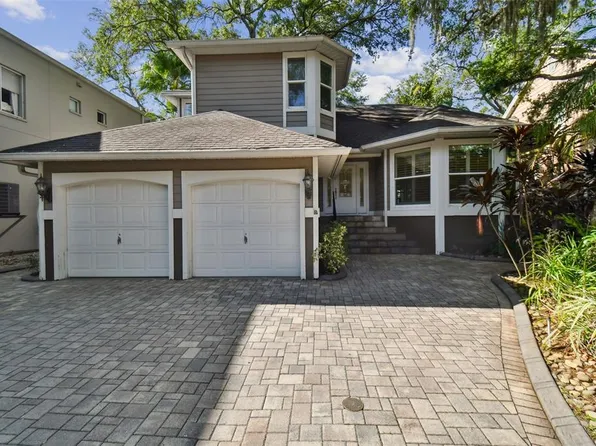 2710 Chambray Ln, Tampa, FL 33611