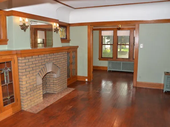 3234 S Pine Ave, Milwaukee, WI 53207