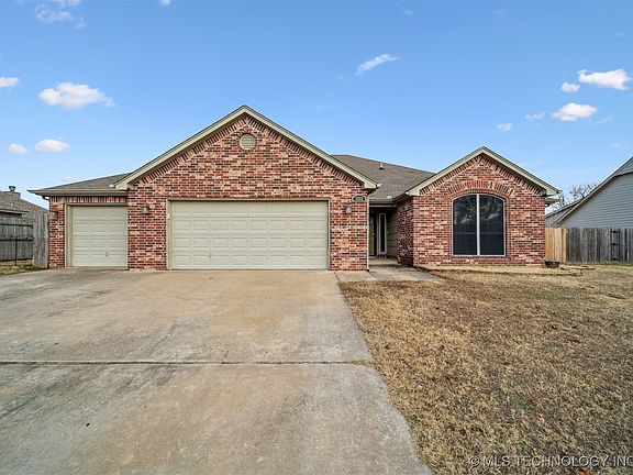 4th image of 11213 S 275th East Ave