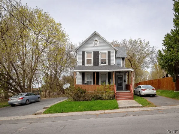 522 Cross St, Watertown, NY 13601