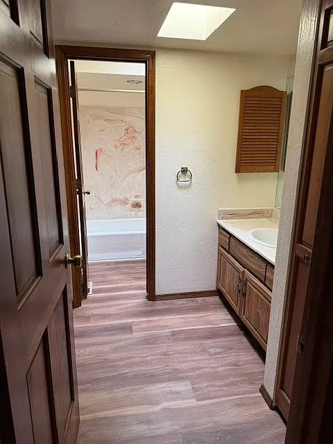 3 bed, 1250 sqft, $2,000 — Photo 3