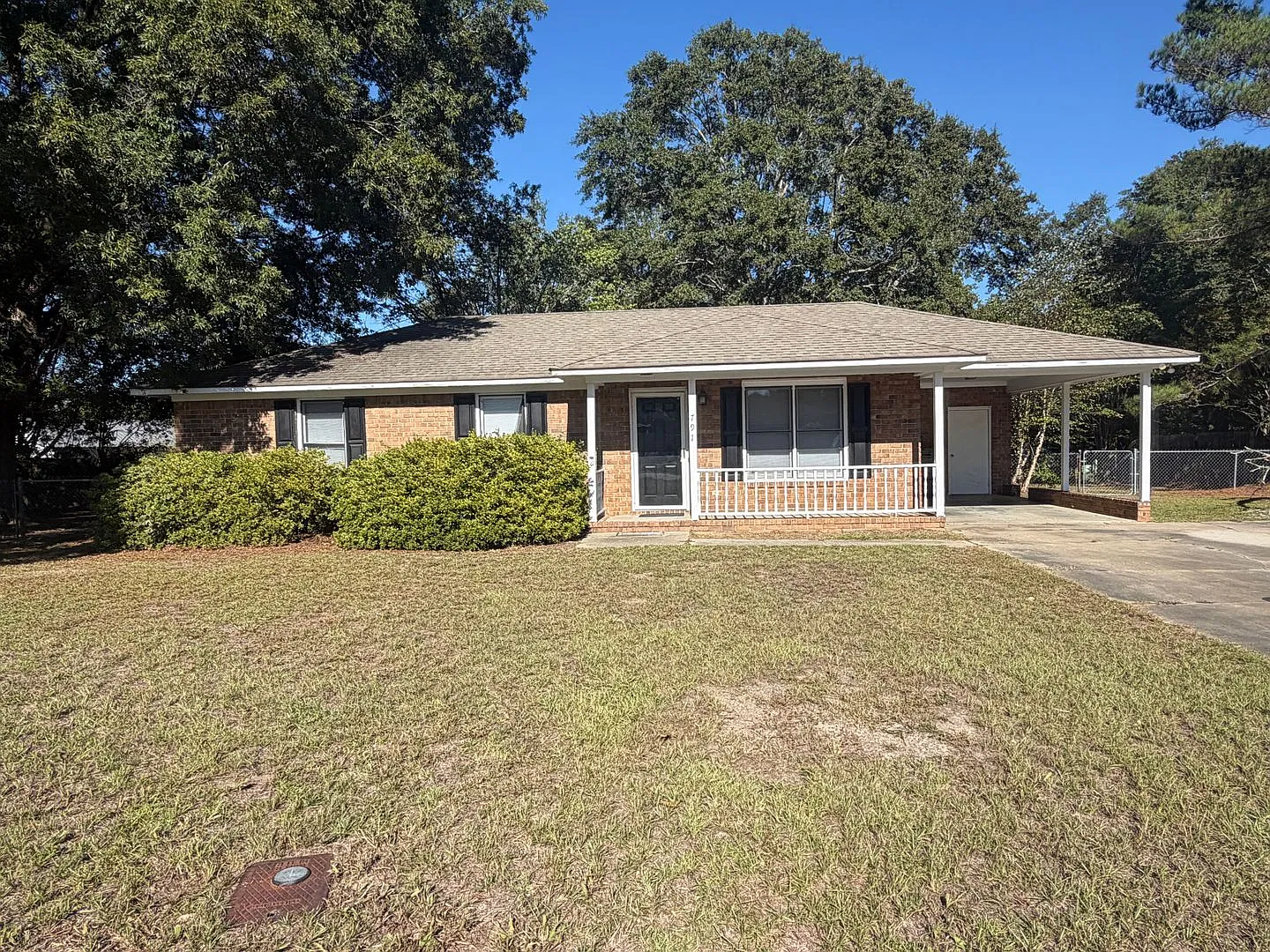 215 Lesesne Drive — Photo 1