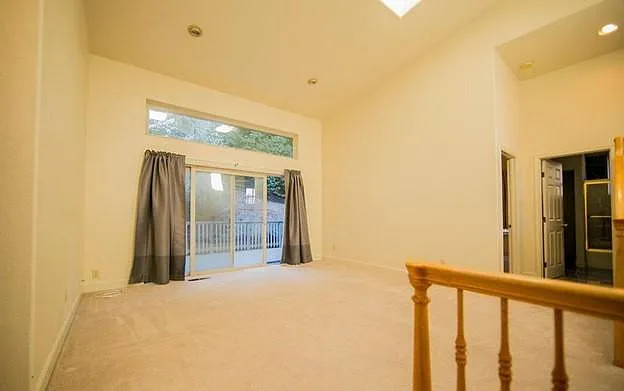 910 Alvarado Rd — Photo 9