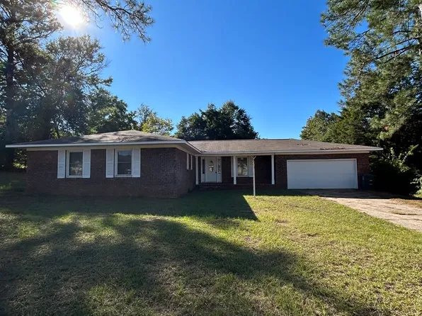 303 Northside Dr, Enterprise, AL 36330