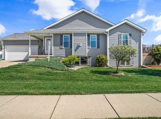 201 Marcie Dr, Brooklyn, WI 53521