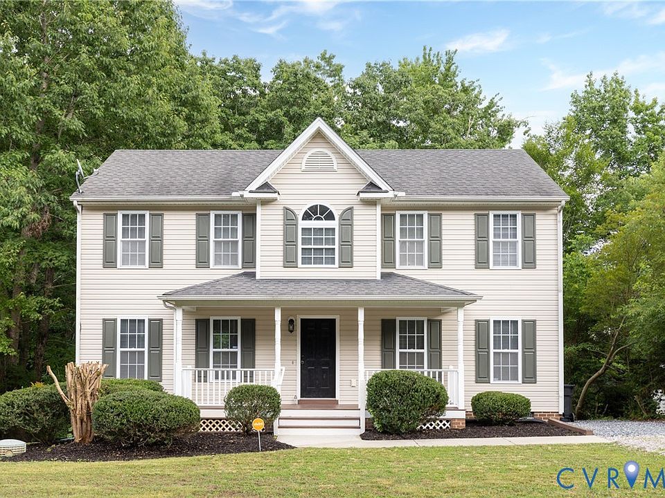 1st image of 3012 Rolling Hill Dr