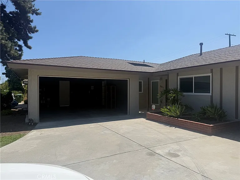 9671 Geyser Ave — Photo 17