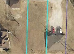 703 W Central Ave #2, Carthage, MO 64836