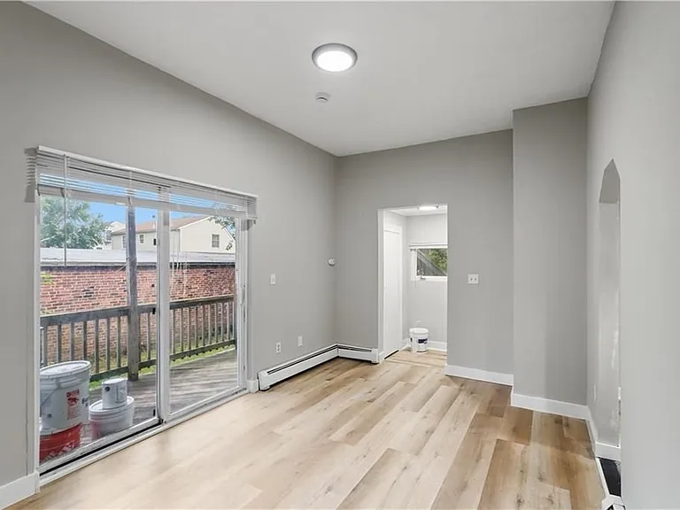 82 Pond St #3 — Photo 1