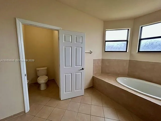 14435 SW 16th St — Photo 26
