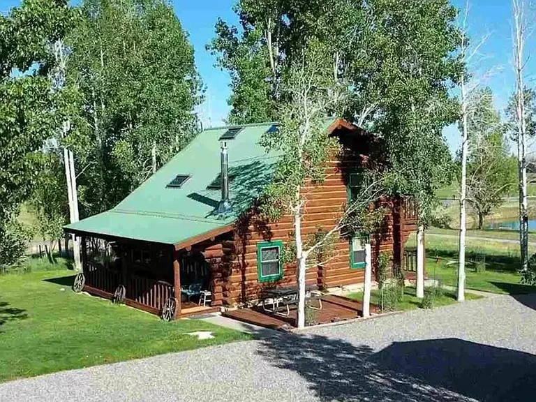 21770 Uncompahgre Rd — Photo 1