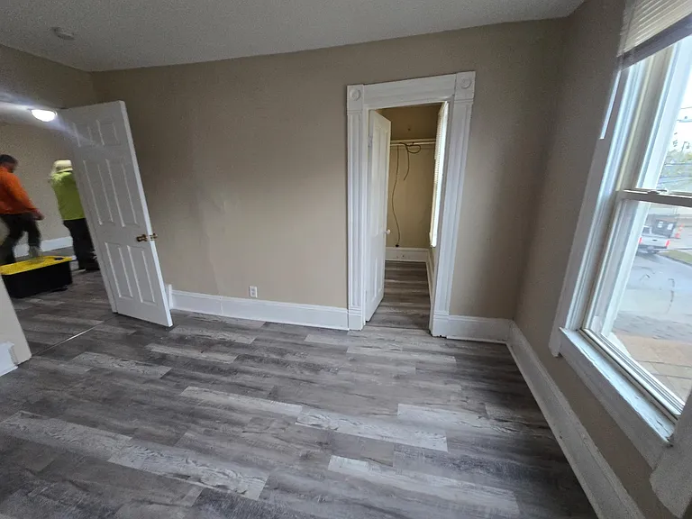 1103 Buhrer Ave #UP — Photo 6
