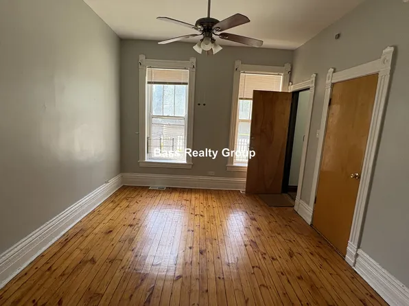 2244 W Palmer St #1F, Chicago, IL 60647