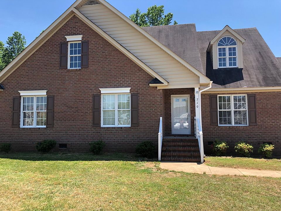 1st image of 710 Briarwood Ct