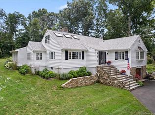 5 Hilltop Dr, Madison, CT 06443