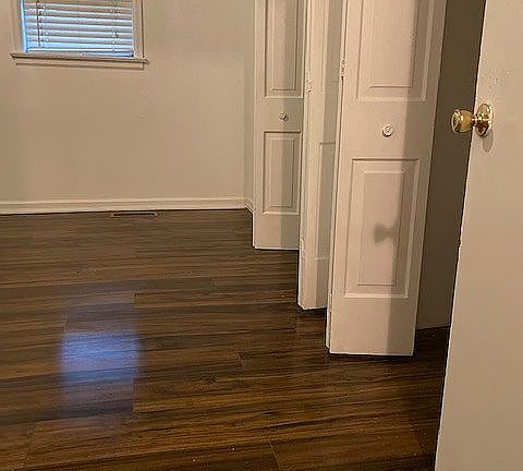 3rd image of 615 Cheatham St