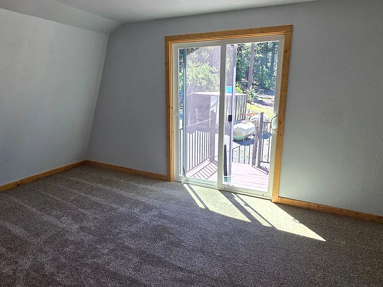 10660 Valencia Rd — Photo 18