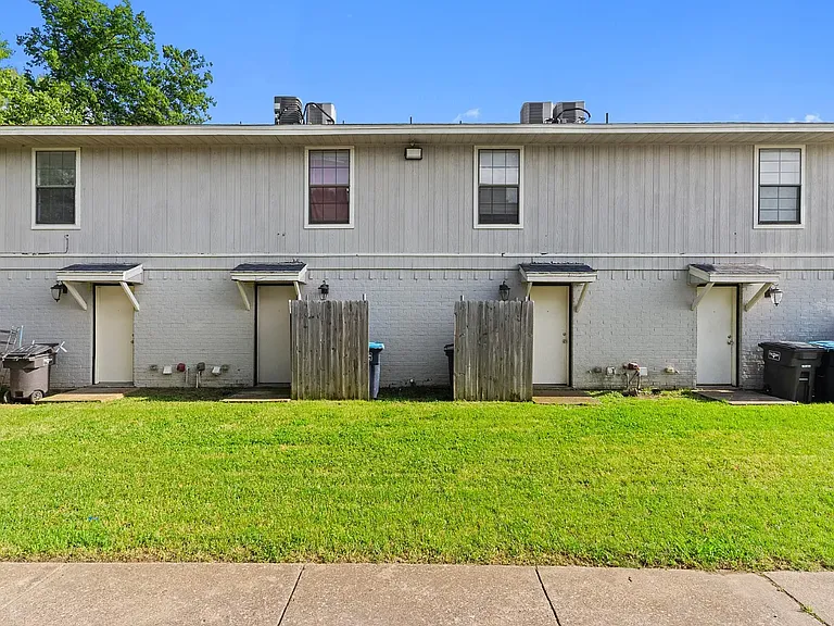4935 Miller Ave — Photo 13