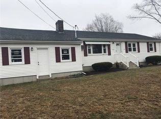 1224 Middle Rd, Portsmouth, RI 02871