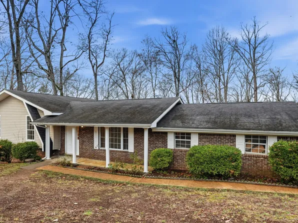 457 Hickory Cir, Ringgold, GA 30736