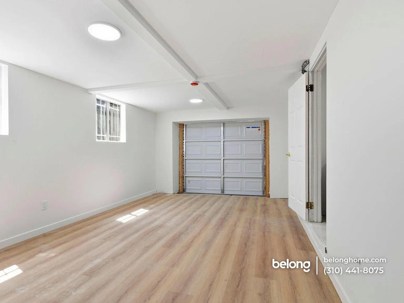 3 bed, 2.0 bath, 1600 sqft, $2,995 — Photo 2