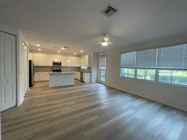 12921 Trevi Isle Dr — Photo 5