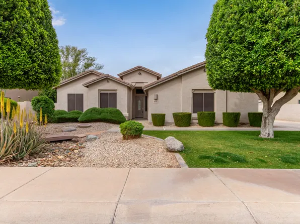 8046 W Via Montoya Dr, Peoria, AZ 85383