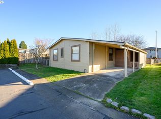 301 E Columbia Dr UNIT 8, Newberg, OR