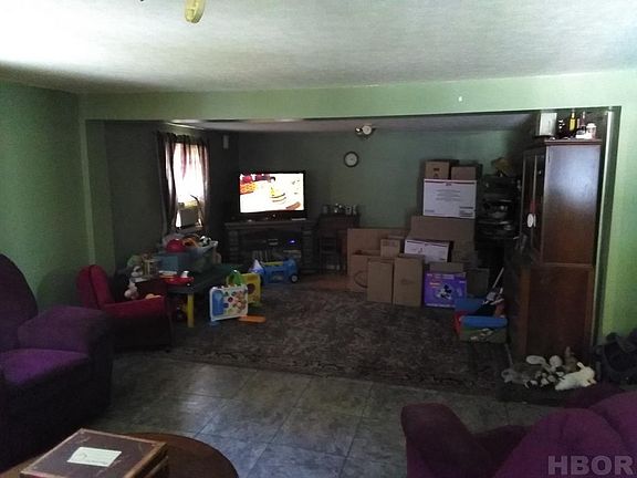5th image of 1023 N Main St