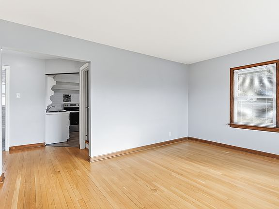 5th image of 3311 Marbury Dr