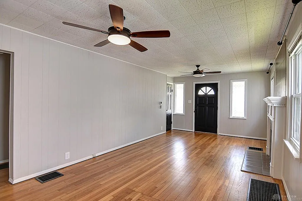 2 bed, 1.0 bath, 1006 sqft, $1,495 — Photo 4