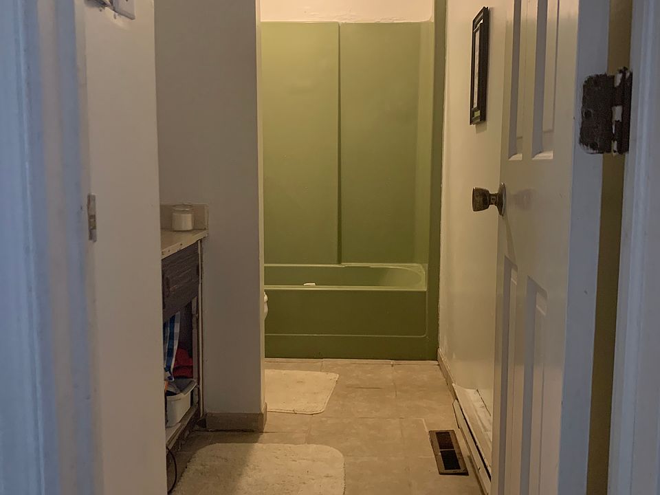 Full Bath