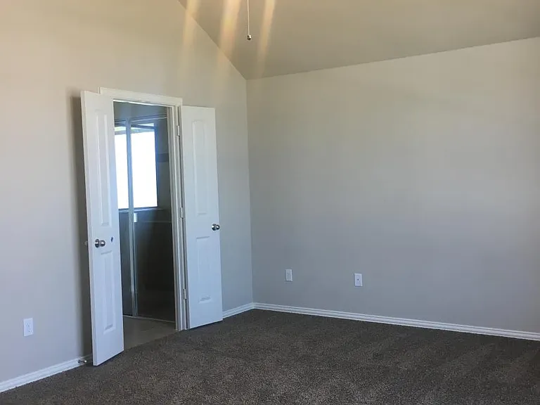 305 Santo Dr — Photo 26