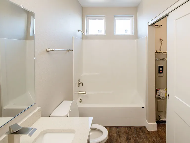 2385 Fairgrounds Rd NE — Photo 70