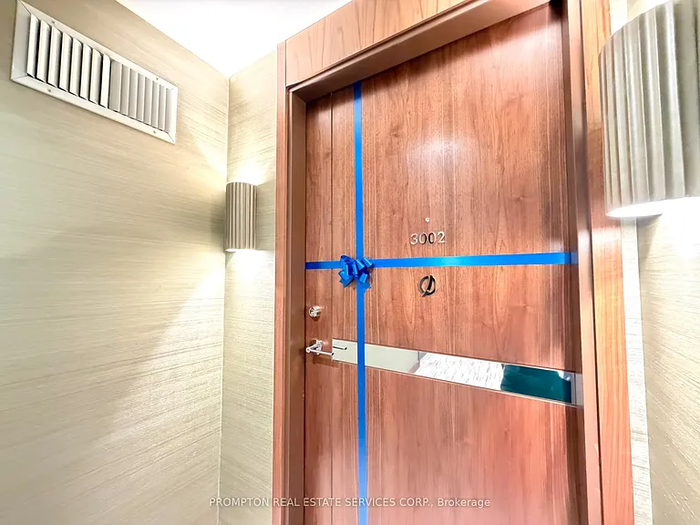 18 Esther Shiner Blvd #3002 — Photo 35