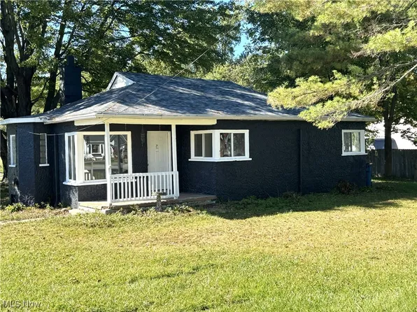 6278 Tod Ave SW, Warren, OH 44481