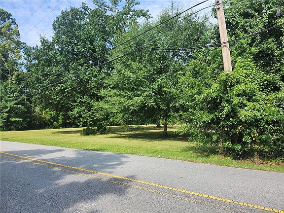 3rd image of 59577 Lacombe Harbor Rd