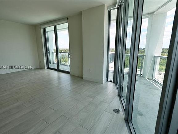 4th image of 2000 Metropica Way #Cu-1910