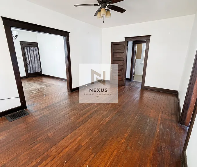 10609 Bernard Ave #1 — Photo 9