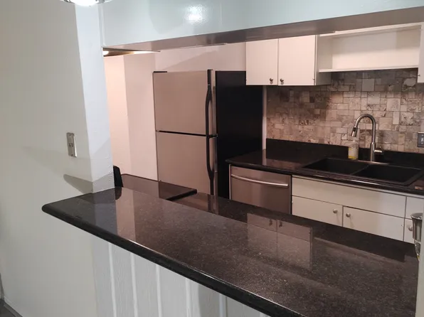 4237 Cole Ave APT 104, Dallas, TX 75205