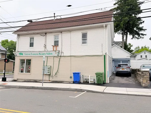 36 Wallkill Ave, Middletown, NY 10940