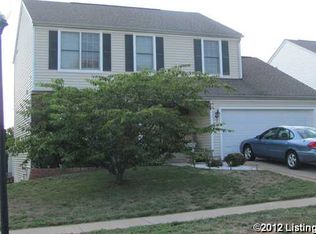 9906 River Trail Dr, Louisville, KY 40229