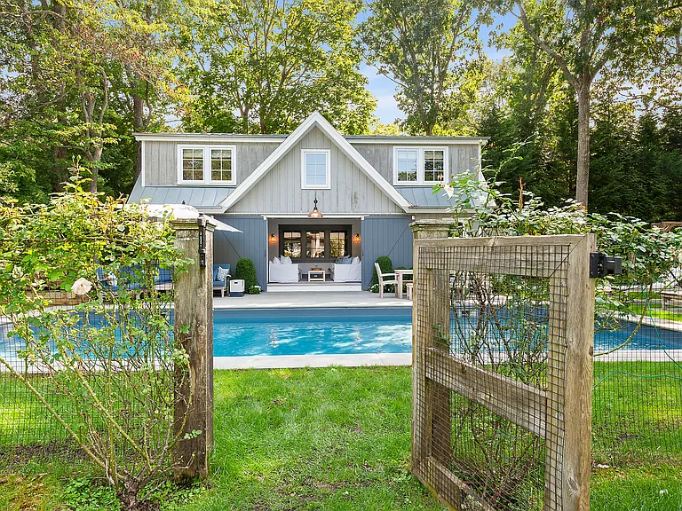 6 Wooleys Dr — Photo 13